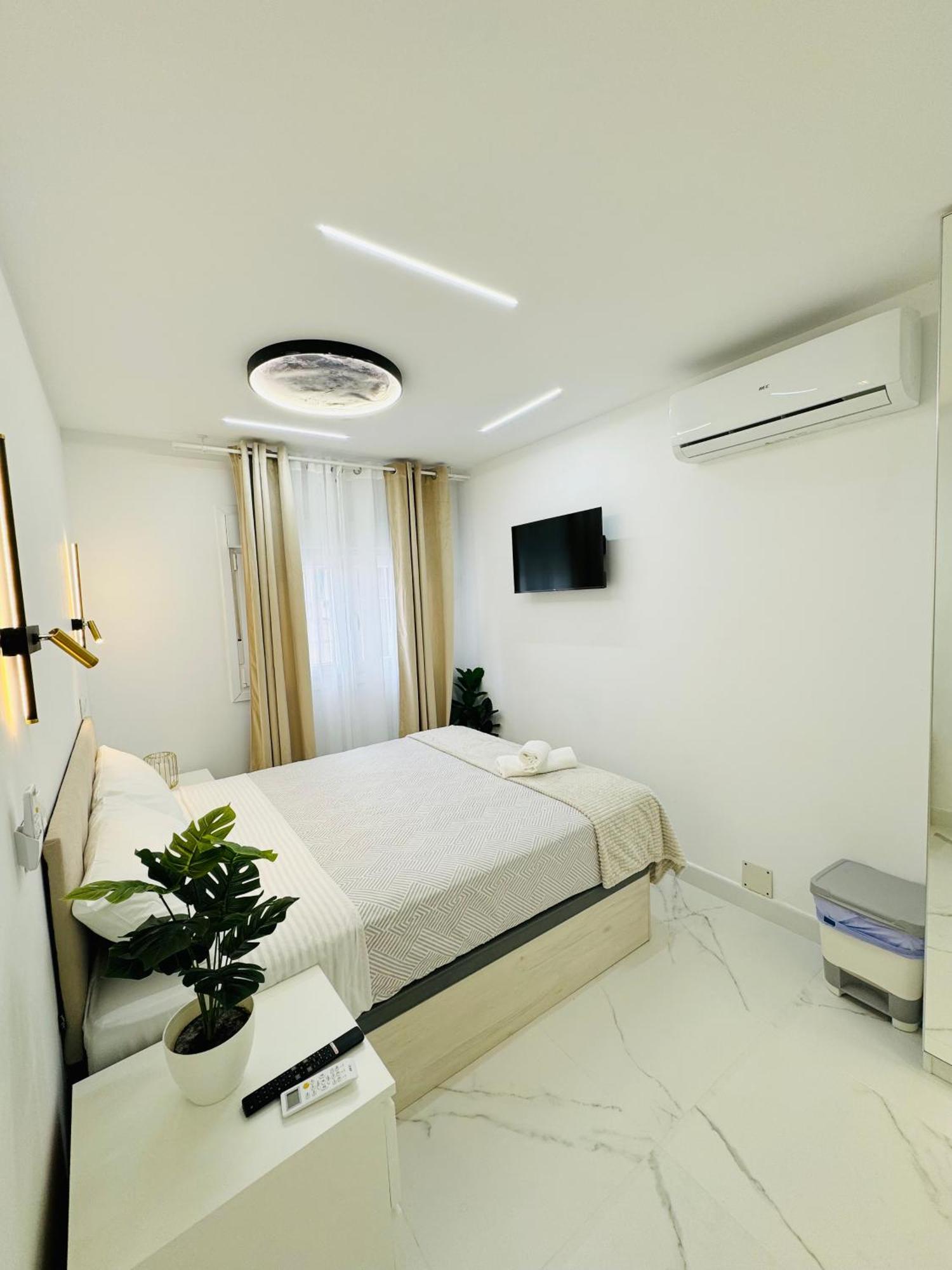 A Y A Apartamento Fuenlabrada Extérieur photo